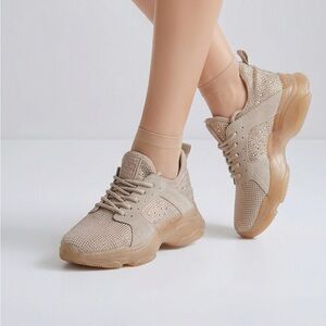 Steve Madden Ganzo Beige Rhinestone Chunky Sneakers. Sz 10M